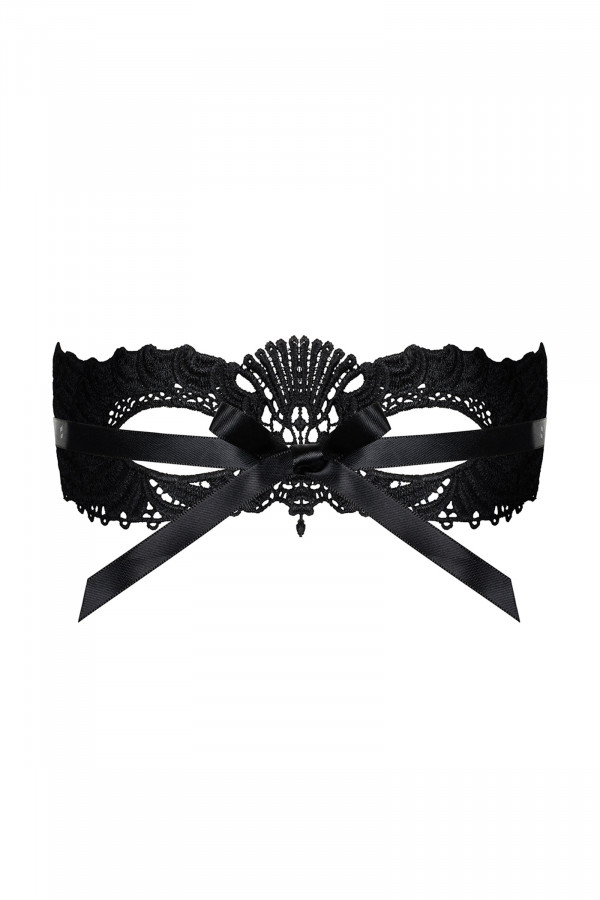Masque brodé regard de chat