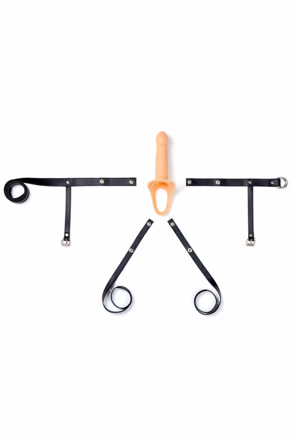 Gode ceinture creux vibrant avec harnais taille S couleur noir de Virgite