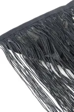 String homme en résilles et franges