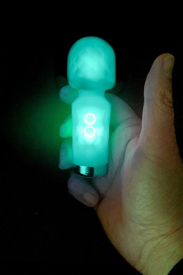 King Wand, mini vibromasseur wand lumineux