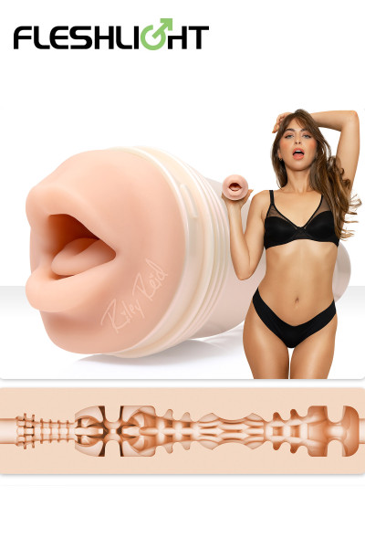 Fleshlight Riley Red, masturbateur bouche réaliste