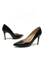 Escarpins vernis à talon aiguille 