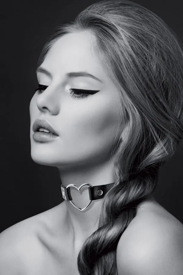 Collier Ras de Cou avec Coeur en Métal - Bijoux Sexy