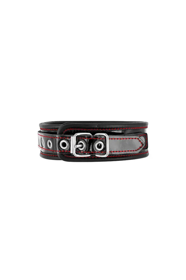 Collier fétichiste : collier en cuir noir laqué avec anneau