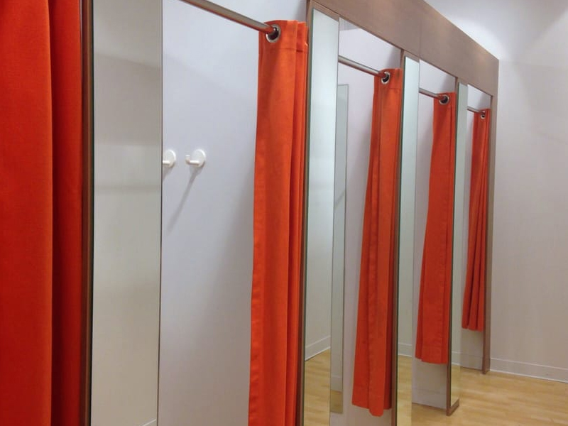 cabine d’essayage sexy pour vos ébats cabine d'essayage sexy pour vos ébats